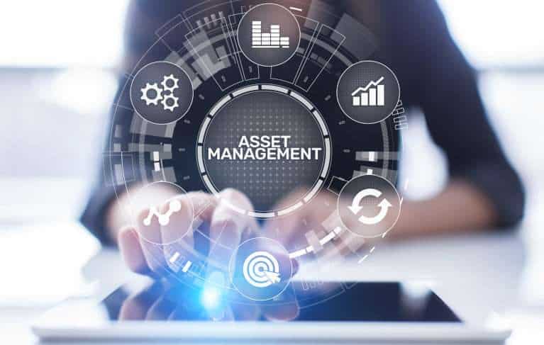 Asset-Management-Konzept auf einem virtuellen Bildschirm. Business-Technologie-Konzept.
